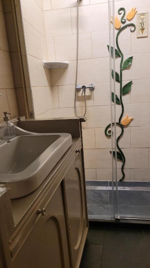 Nefelejcs Vendeghaz Holloko Apartment Екстериор снимка